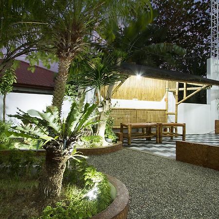 Island Jewel Inn Manoc-Manoc Экстерьер фото
