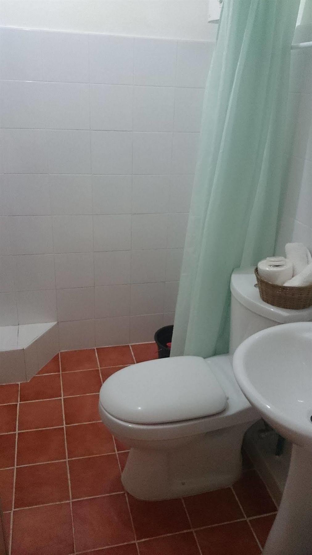 Island Jewel Inn Manoc-Manoc Экстерьер фото